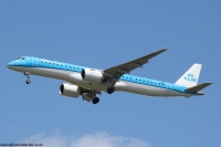 KLM Cityhopper EMB 195 PH-NXD