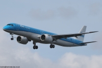 KLM cityhopper EMB-195 PH-NXI