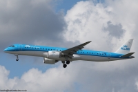 KLM Cityhopper EMB 195 PH-NXK