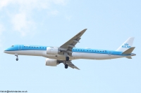 KLM Emb195 PH-NXV