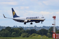 Ryanair 737 Next Gen EI-DYL