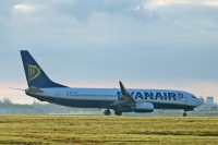 Ryanair 737NG EI-DCJ