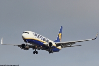 Ryanair 737NG EI-DHS