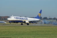 Ryanair UK 737NG EI-DWL