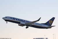 Ryanair 737NG EI-DYO