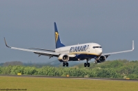 Ryanair 737NG EI-EBV