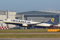 Ryanair 737-800 EI-EFK