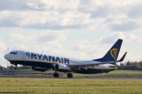 Ryanair 737NG EI-EFX