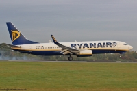Ryanair 737NG EI-EKJ