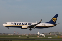 Ryanair 737 EI-EMF