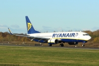 Ryanair 737NG EI-ESM