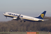 Ryanair 737NG EI-ESR
