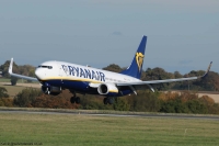 Ryanair 737NG EI-FRC