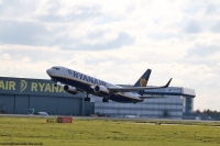 Ryanair 737NG EI-FTZ