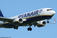Ryanair 737 EI-FZV