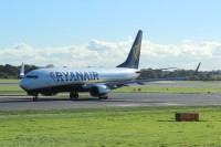 Ryanair 737 EI-EKO