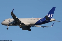 SAS A320 EI-SIK