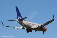 SAS B737 LN-RRA