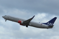 SAS B737 LN-RRE