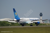 Thomas Cook B757 G-FCLJ