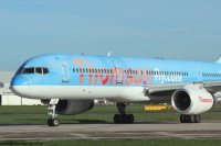 Thomson Airways 757 G-BYAT