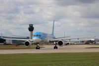 Thomson Airways 757 G-OOBH