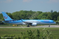 Thomson Airways 757 G-OOBP