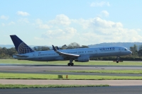 United Airlines 757 N13113