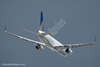 United Airlines 757 N17126