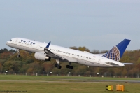 United Airlines 757 N34131