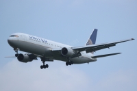 United Airlines 767 N643UA