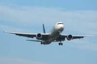 United Airlines 767 N653UA