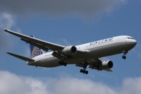 United Airlines 767 N657UA