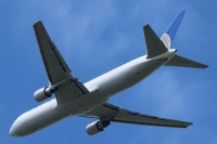 United Airlines 767 N663UA