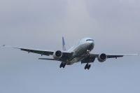 United Airlines 777 N774UA