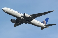 United Airlines 777 N776UA