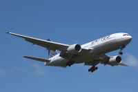 United Airlines 777 N796UA