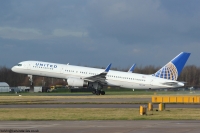 United Airlines 757 N17133