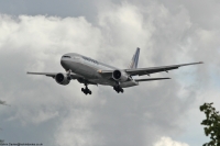United Airlines 777 N222UA
