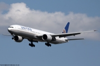 United Airlines 777 N2639U