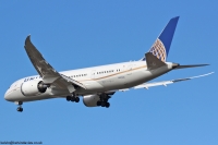 United Airlines 787 N27908