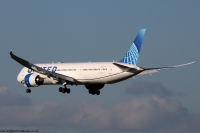 United Airlines 787 N27957