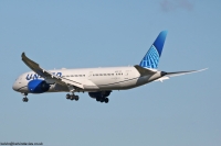 United Airlines 787 N28987