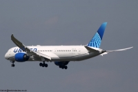United Airlines 787 N29989