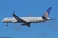 United Airlines 757 N34131