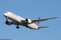 United Airlines 787 N36962