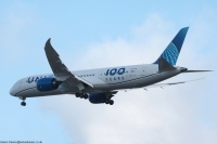 United Airlines 787 N61101