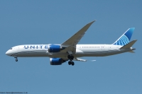 United Airlines 787 N61103