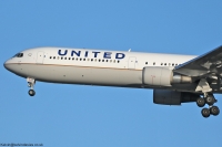 United Airlines 767 N66057