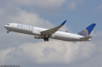 United Airlines 767 N664UA